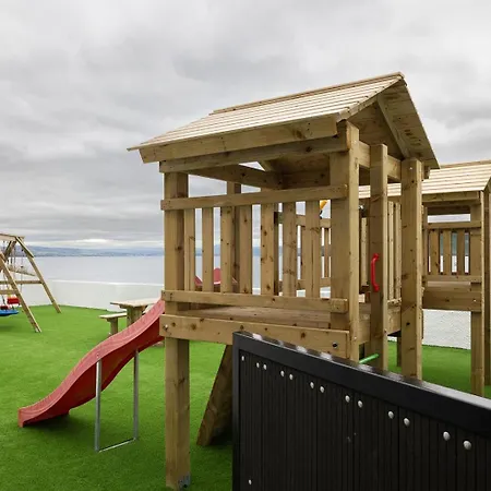 Pierside Deluxe Portsalon