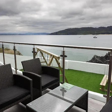 Pierside Deluxe Portsalon